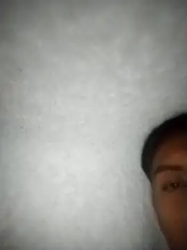 RevokingWaverer webcam