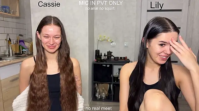 girls_secrets - Girls_secrets's free webcam