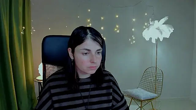 martaedams - MartaEdams's free webcam