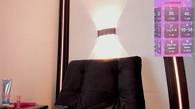 savana_rios - Savana_rios's free webcam