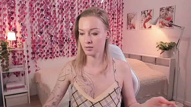 missrightx - MissRightX's free webcam - UK Sex Cams