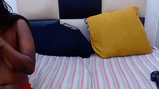 SWEET_MELONSxxx webcam