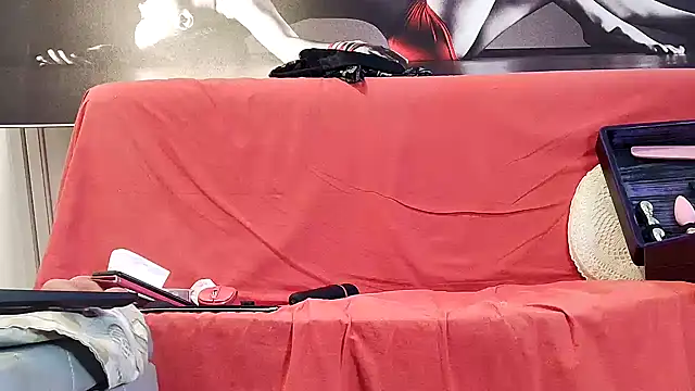 chanel_noire - Chanel_Noire's free webcam - UK Sex Cams