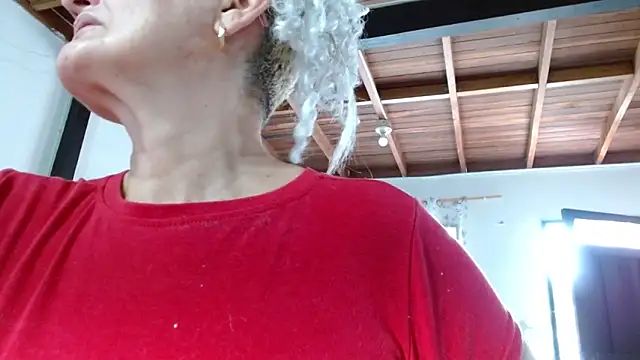 bety-cum2 - Bety-cum2's free webcam