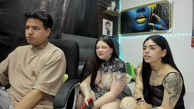 emii_cris_issabell webcam