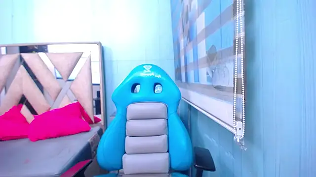 allison_max_tattoo webcam