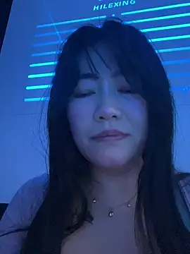 Molly-xiao webcam