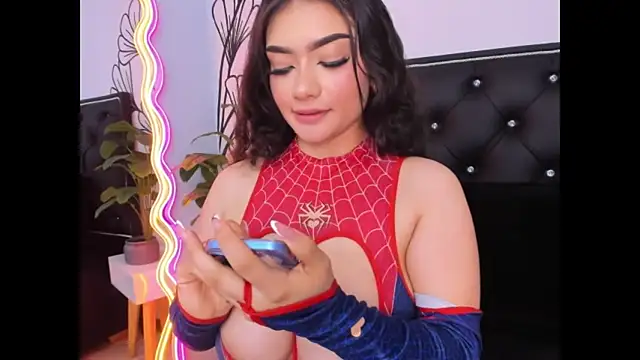 Sweet_Ariadna_ webcam