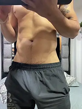 MR_MUSCLE webcam