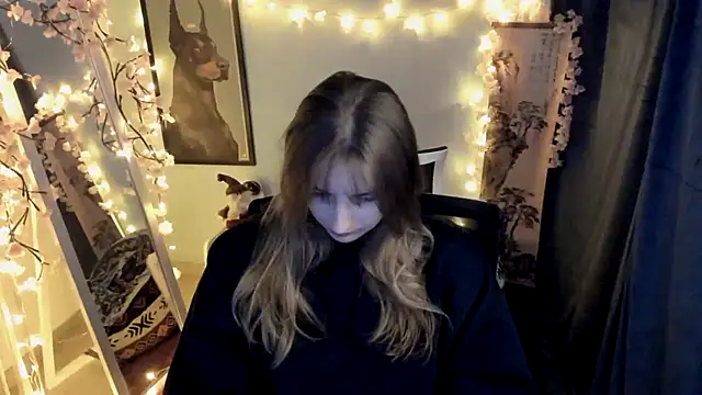 neylidream - NeyliDream's free webcam