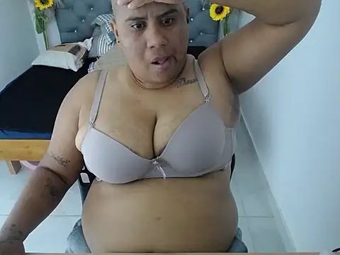 hotlesby_valery webcam