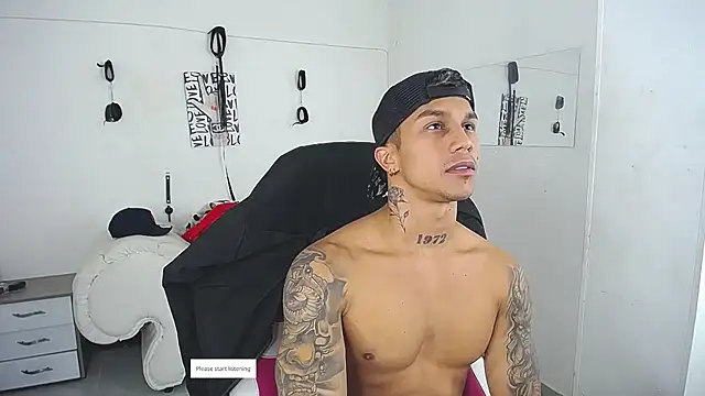 Leonard_Price webcam