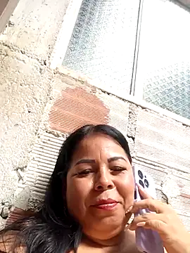 Mother-Big-tits webcam