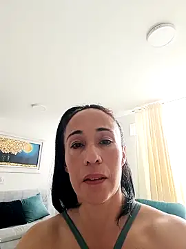 Coeur_de_luxure webcam