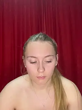 SweetSophia20 webcam