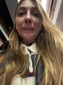 Sunny___Bunny webcam