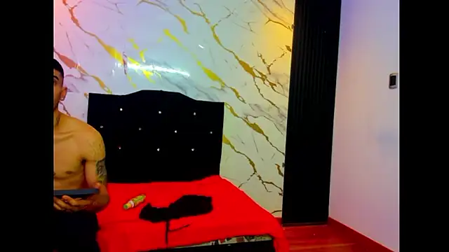 Stormandloganxxx webcam