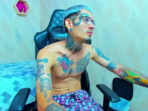 Boy_tatto77 webcam