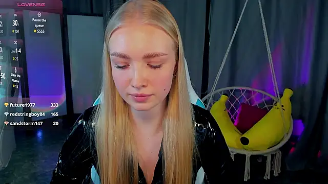 tessagrays - TessaGrays's free webcam