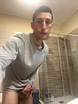 gionnytav (M young) - Sborrata cum