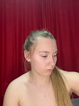 SweetSophia20 webcam