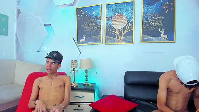 Alex_jeins_at webcam