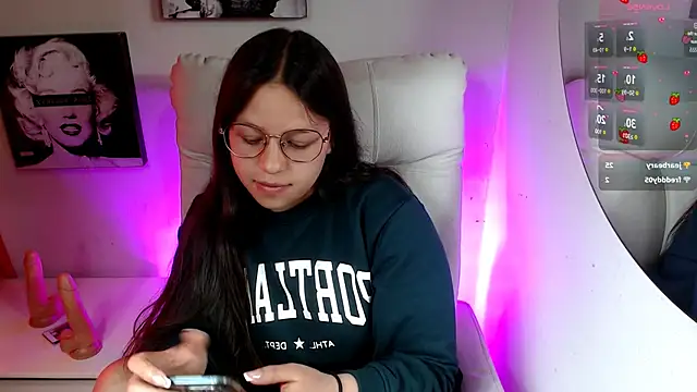 SamanthaRoldaan webcam