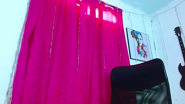 monica_little23 - Monica_little23's free webcam