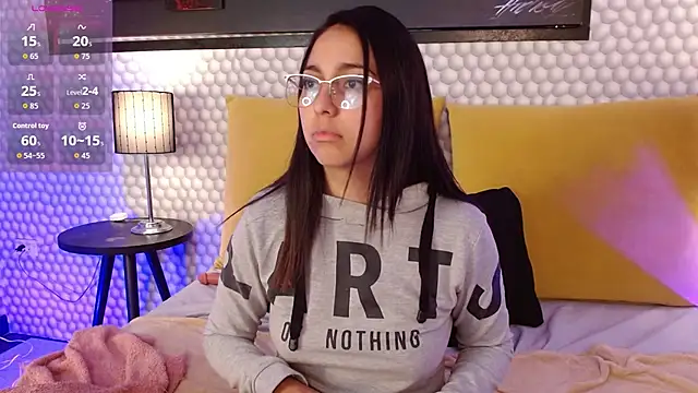 lexyblaze_ - LexyBlaze_'s free webcam