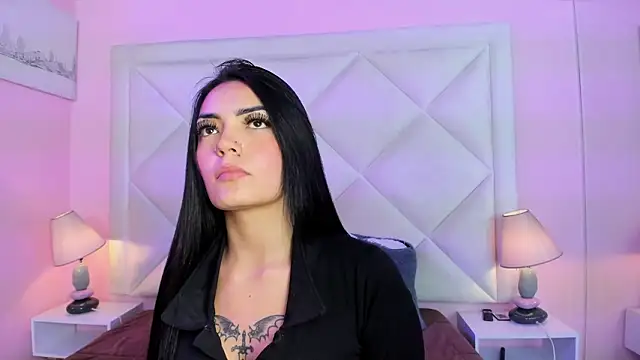 miaa_smithh__ - Miaa_Smithh__'s free webcam - UK Sex Cams