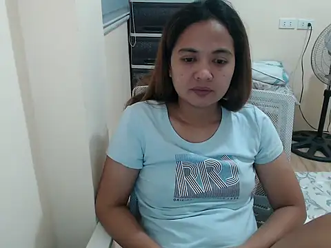 xthelastvirginx - XTheLastVIRGINx's free webcam