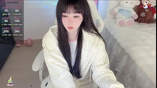 yuii-7 - Yuii-7's free webcam