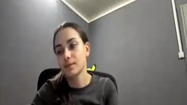 sarahheadly - SarahHeadly's free webcam