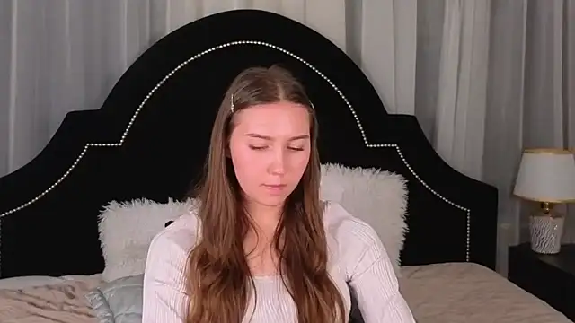 olivialay - OliviaLay's free webcam