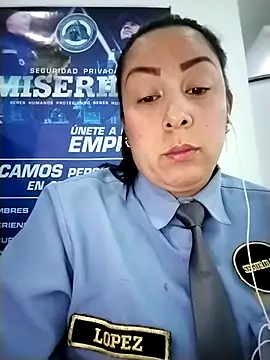 cristal__11 - CRISTAL__11's free webcam