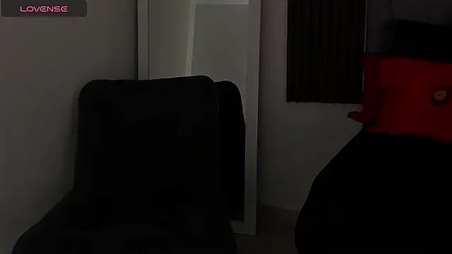 anierouse__ - Anierouse__'s free webcam