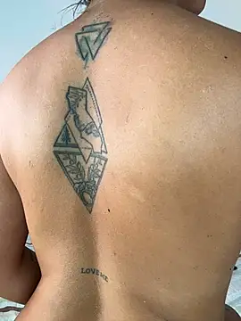 Webcam Model (Anny__777)  is live.Free join now!