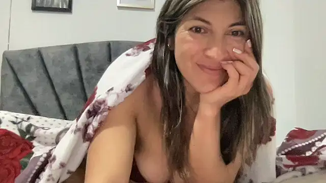 lunabeya - LunaBeya's free webcam