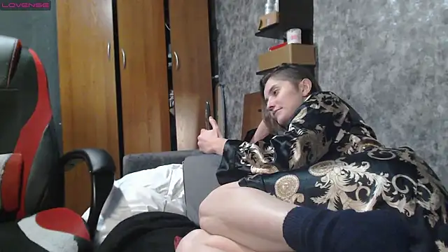 _lola1224_ - _lola1224_'s free webcam