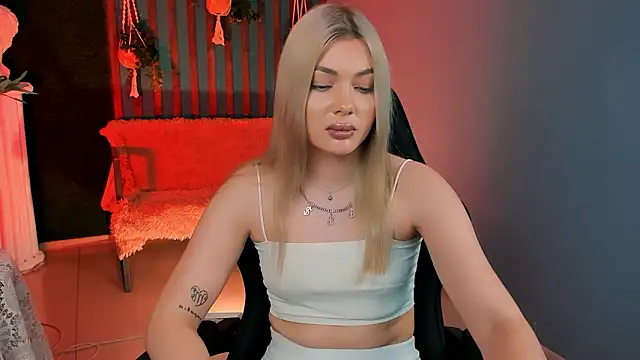 hyileyclark - HyileyClark's free webcam