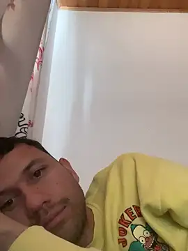 Michaell_Spinelly webcam