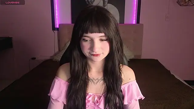 _Charlotte_Collins_ webcam