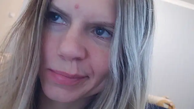 night_is_dark webcam