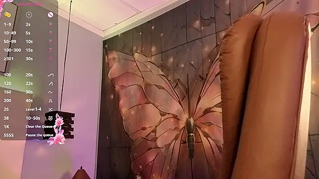 NahommyPearson webcam