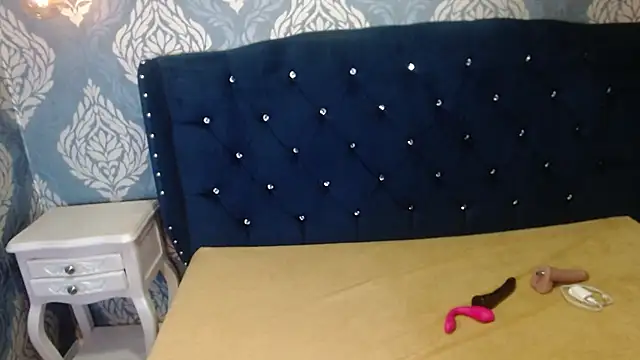 sofiacowperx - Sofiacowperx's free webcam