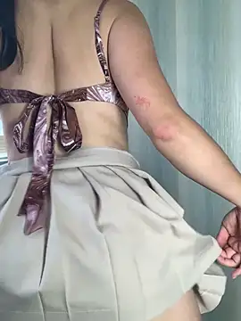 ArianaDominguez_Pink webcam