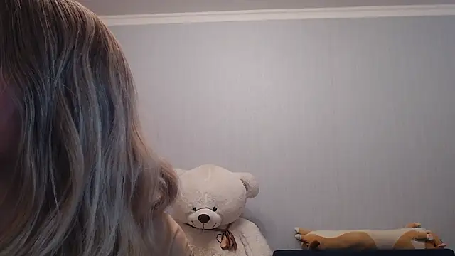 night_is_dark - Night_is_dark's free webcam