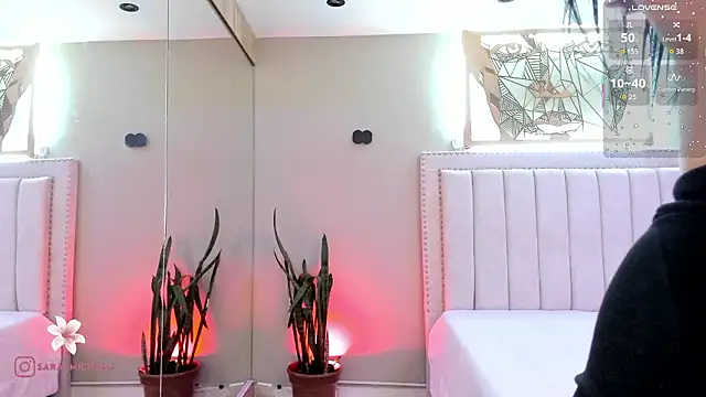 Sara__Michell webcam