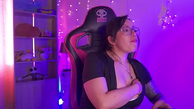 Madison_Mayer webcam