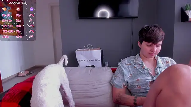 Tenderly_Couple webcam